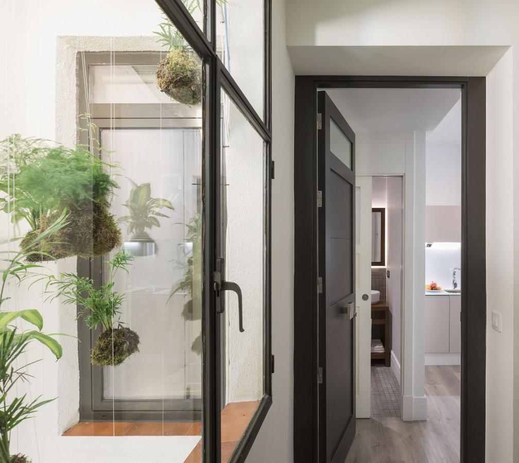 Puerta Catedral Holiday Suites Seville Ngoại thất bức ảnh