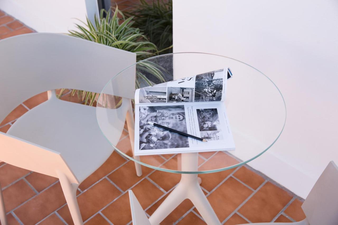 Puerta Catedral Holiday Suites Seville Ngoại thất bức ảnh